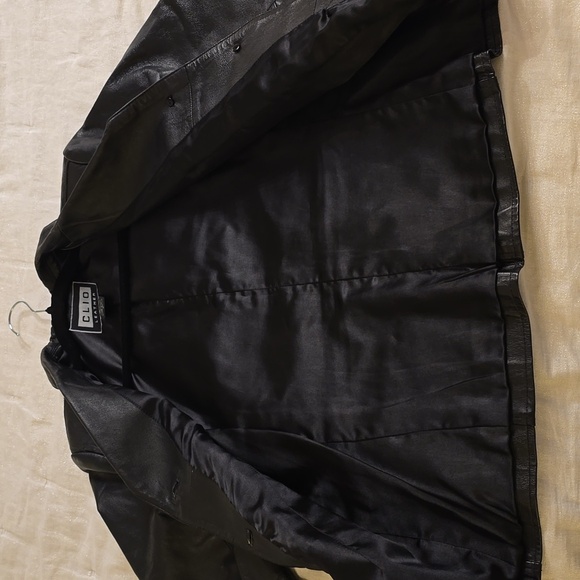 Clio Black Leather Jacket - Picture 10 of 14